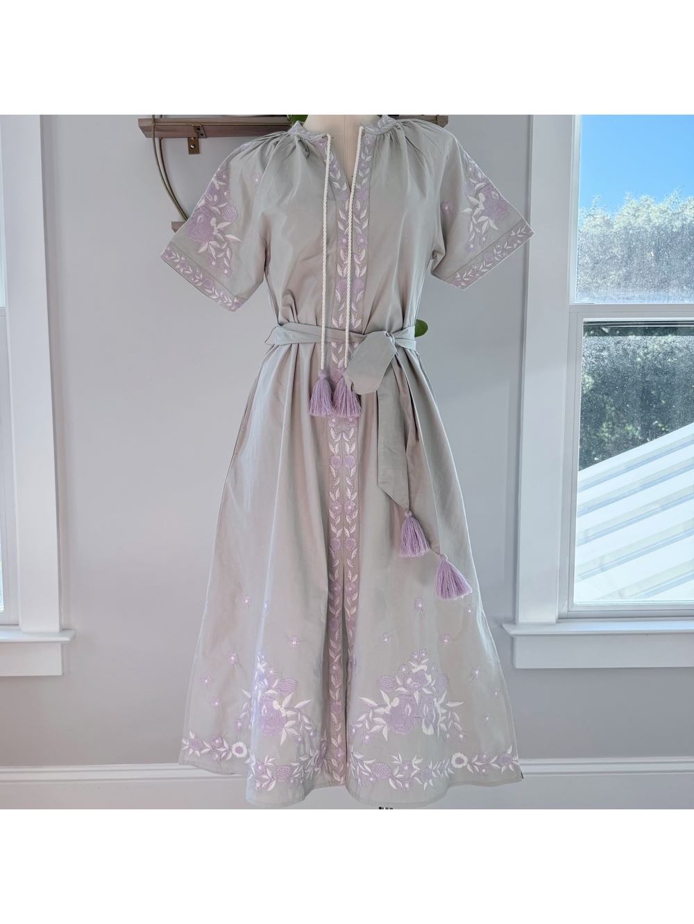 Julia Amory Embroidered Midi Dress Sage Green | Tassel Belt Size XS
